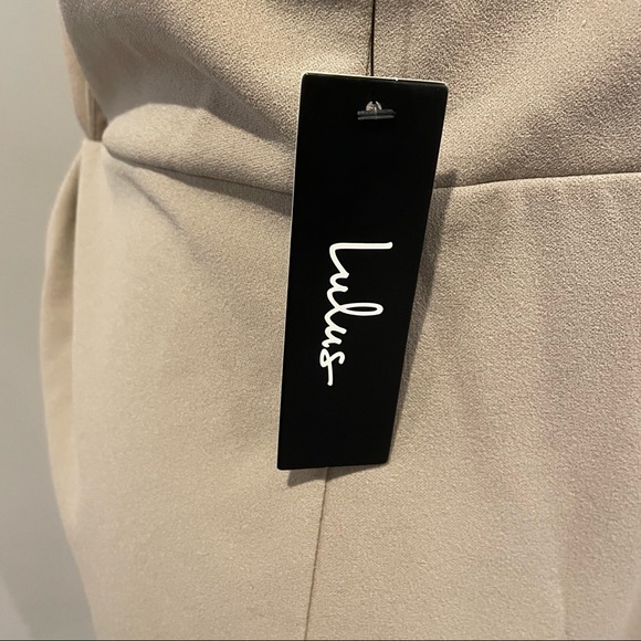 NWT Lulus Crepe Plunge Mini Dress Taupe Size X Large - Picture 7 of 12